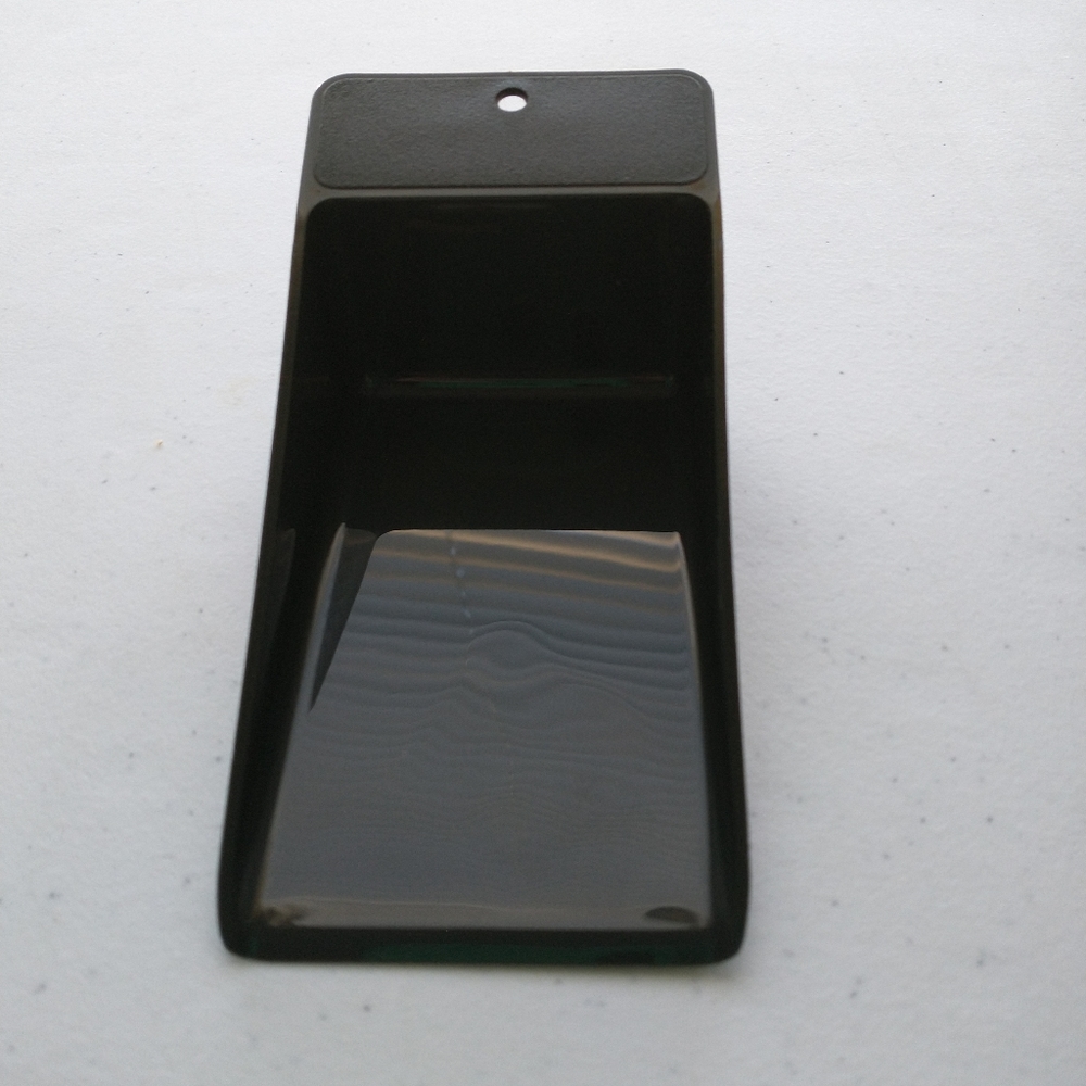 New Tupperware Wedge Scoop Black